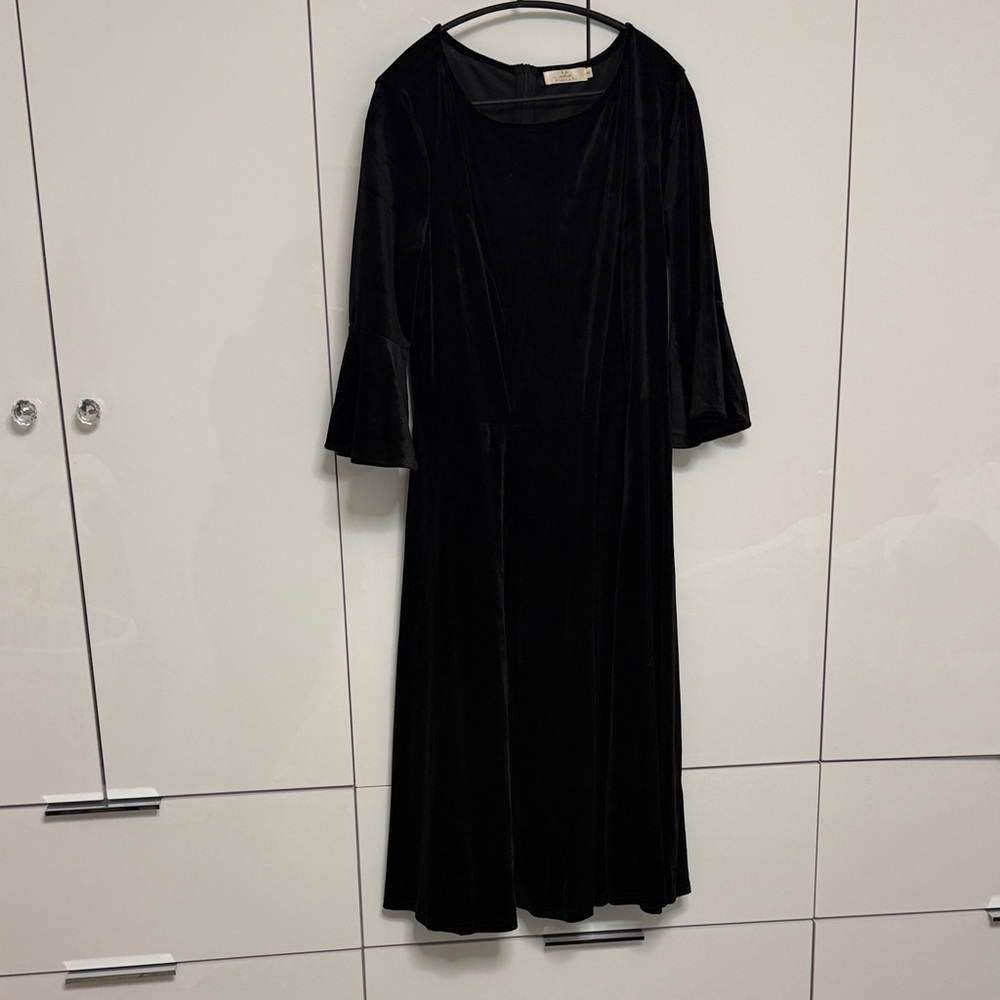 Chic Black Long Sleeve Dress